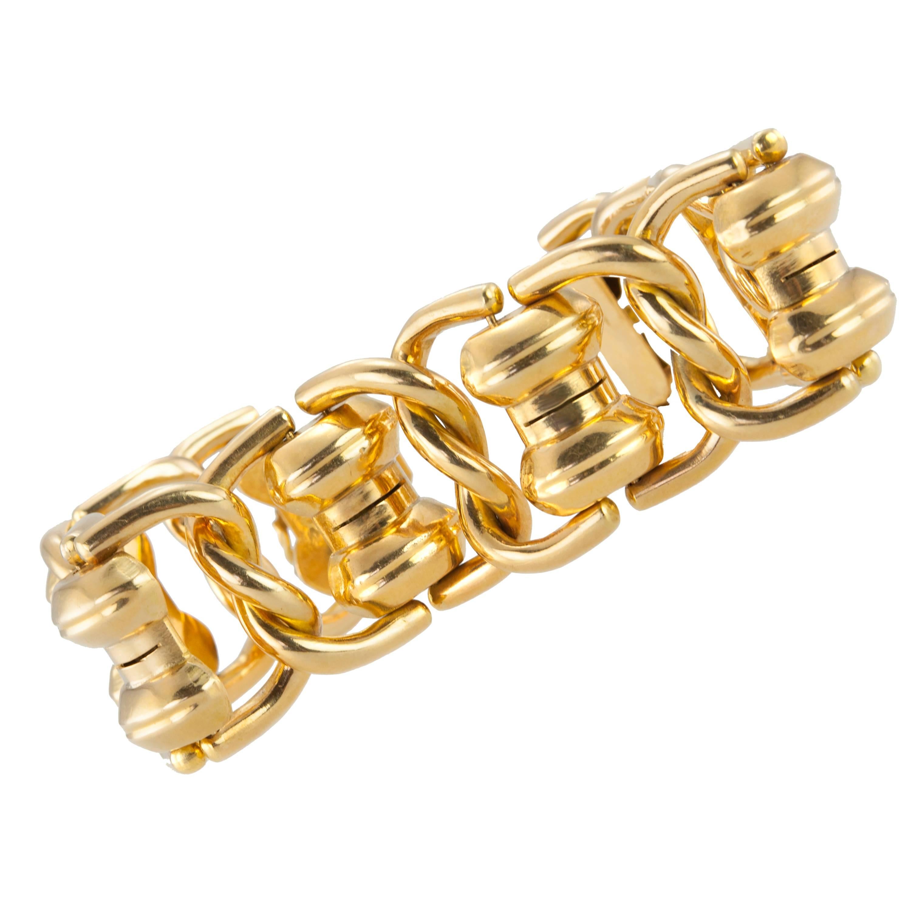 1960s Chunky Gold Link Bracelet For Sale