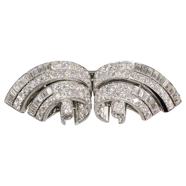 Tiffany & Co. Art Deco, Diamond Platinum Double Clip Brooch