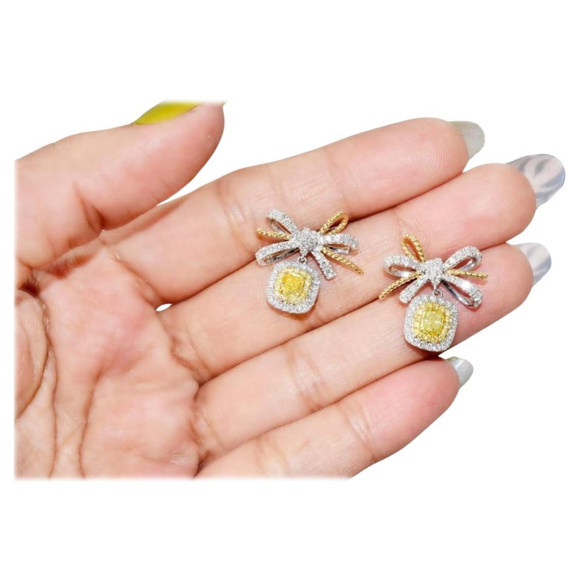 Boucles d'oreilles en diamants jaunes fantaisie 0,752 carat de pureté SI certifiés AGL