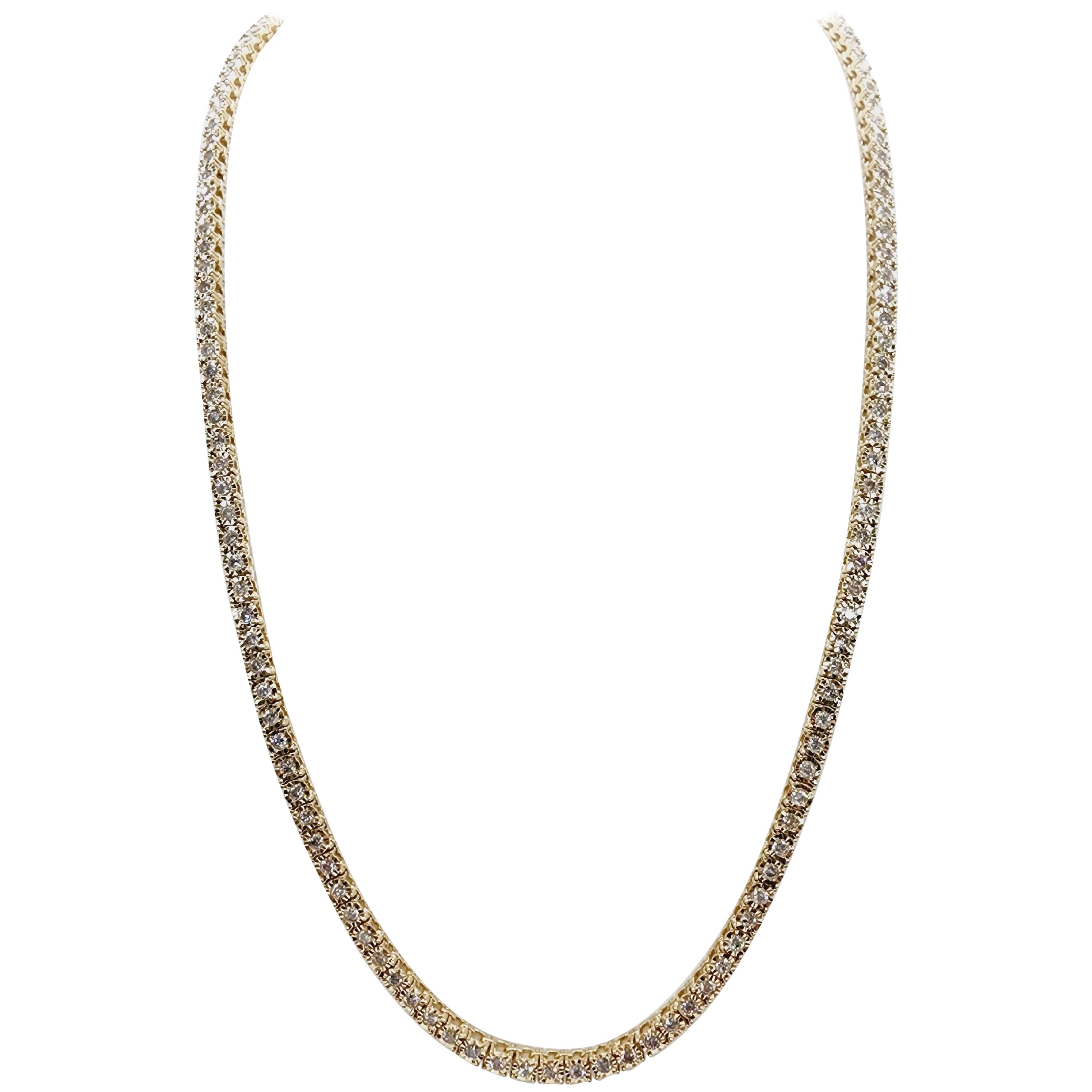 Halskette mit Illusion aus 14 Karat Gelbgold mit 6,05 Karat rundem Diamanten im Brillantschliff