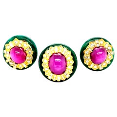 Vintage Cabochon-Cut Ruby Jade and Diamond 18K Gold Ring and Earrings Set