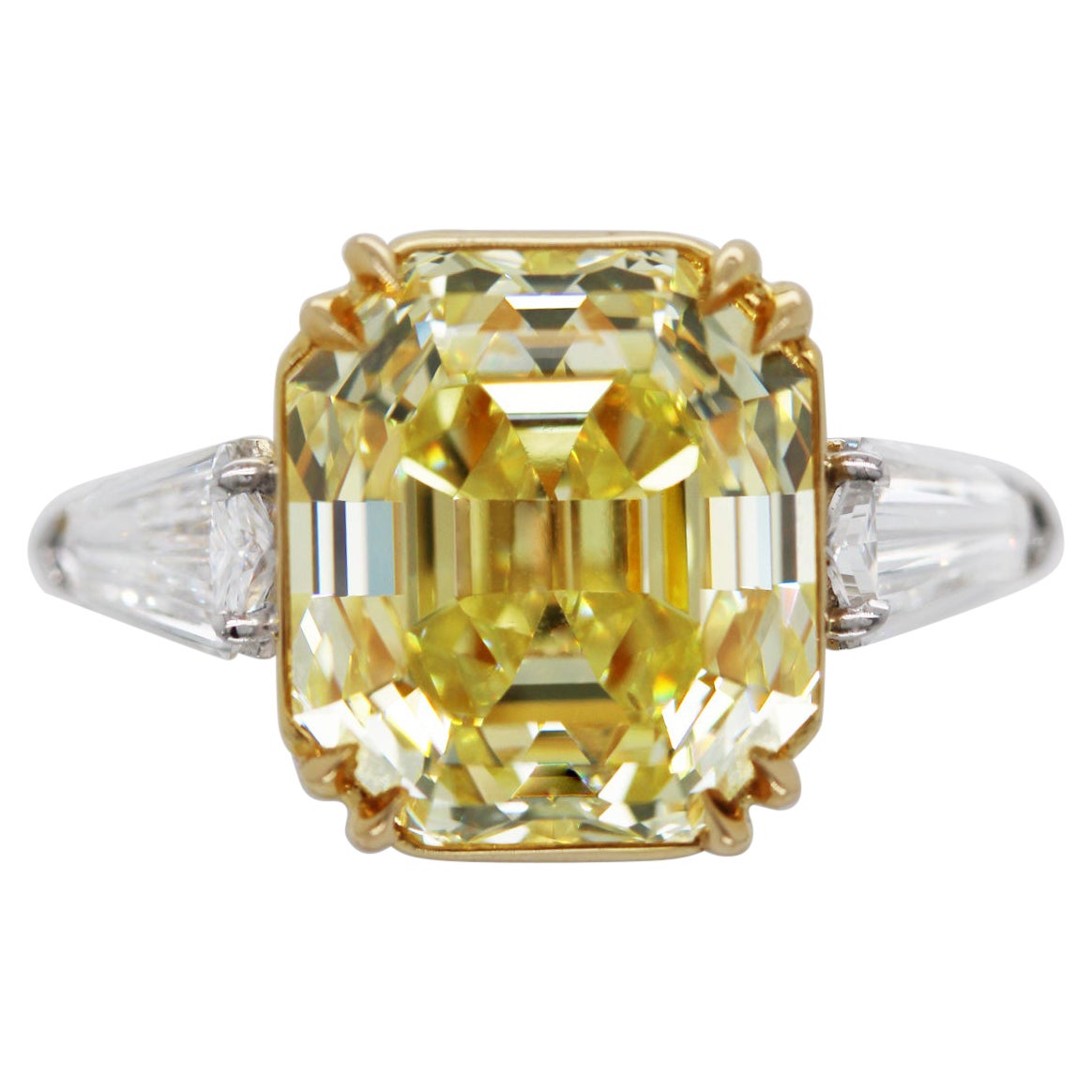 11.71 Ct IF Intense Yellow Emerald Cut Diamond Engagement Ring GIA Scarselli For Sale