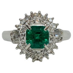 Bochic “Retro Vintage” 18K White Gold, Natural Emerald & Diamond Cluster Ring