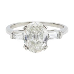 Art Deco GIA 2.00 Carat Oval Cut Diamond Platinum Ring