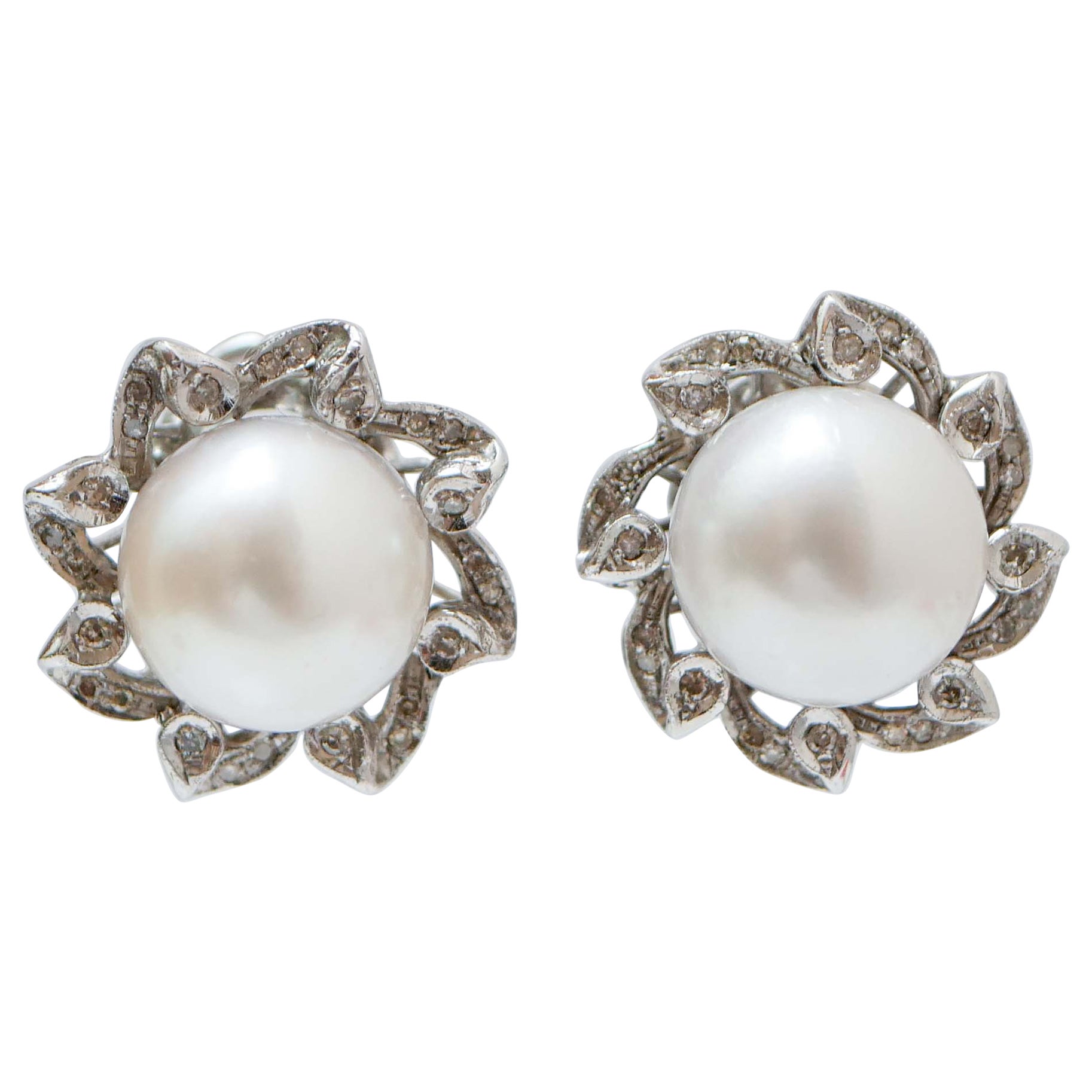 South-Sea Pearls, Diamonds, 14 Karat White Gold Retrò Earrings. For Sale