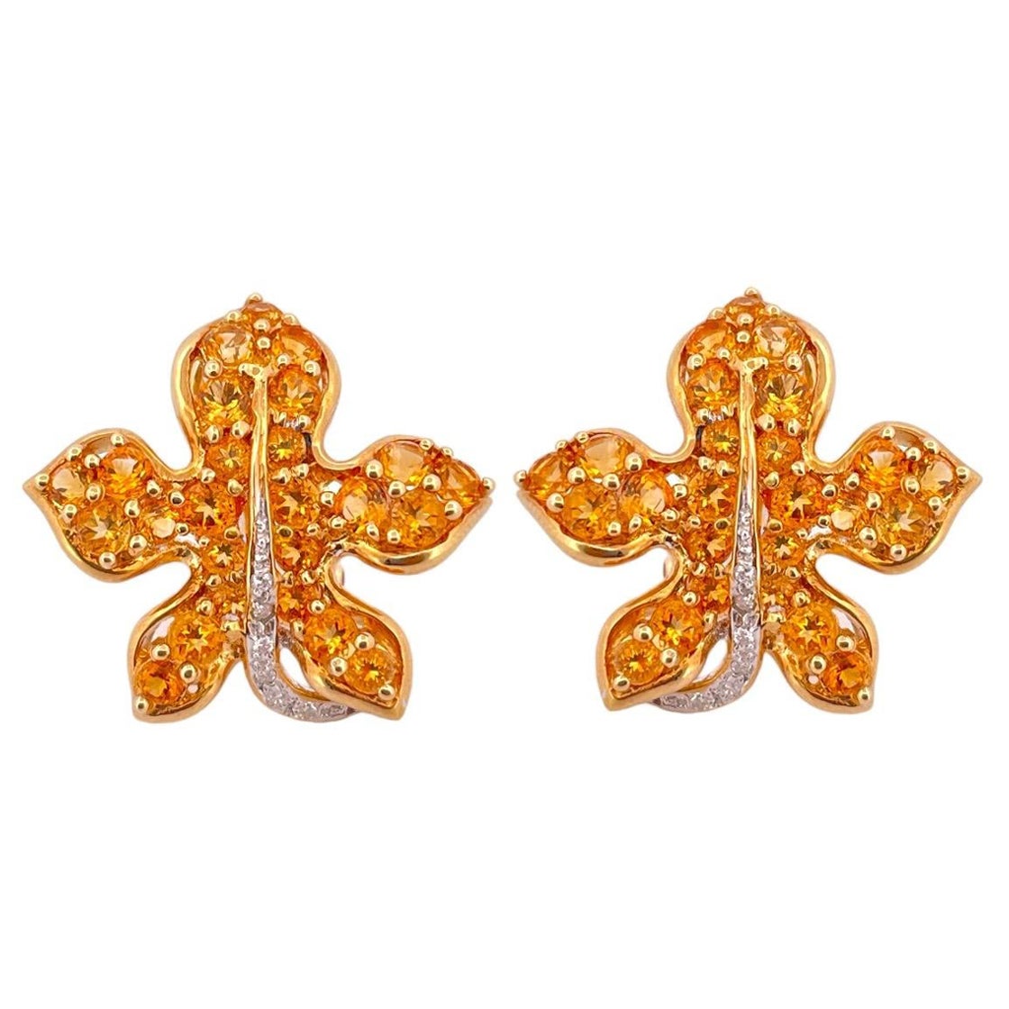 Natural Citrine Leaf Earrings - 0.10 TCW, 18K Yellow Gold For Sale