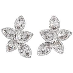 Stunning Baguette and Round Diamond Gold Cluster Earrings 11
