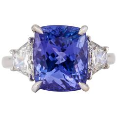Cushion cut Tanzanite and Diamond Ring 3