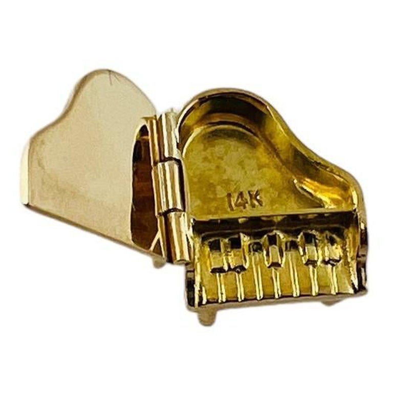 14K Yellow Gold Baby Grand Piano Charm Pendant #15613 For Sale
