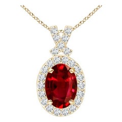 ANGARA Colgante de rubí natural de 1 ct con halo de diamantes en oro amarillo de 14 quilates