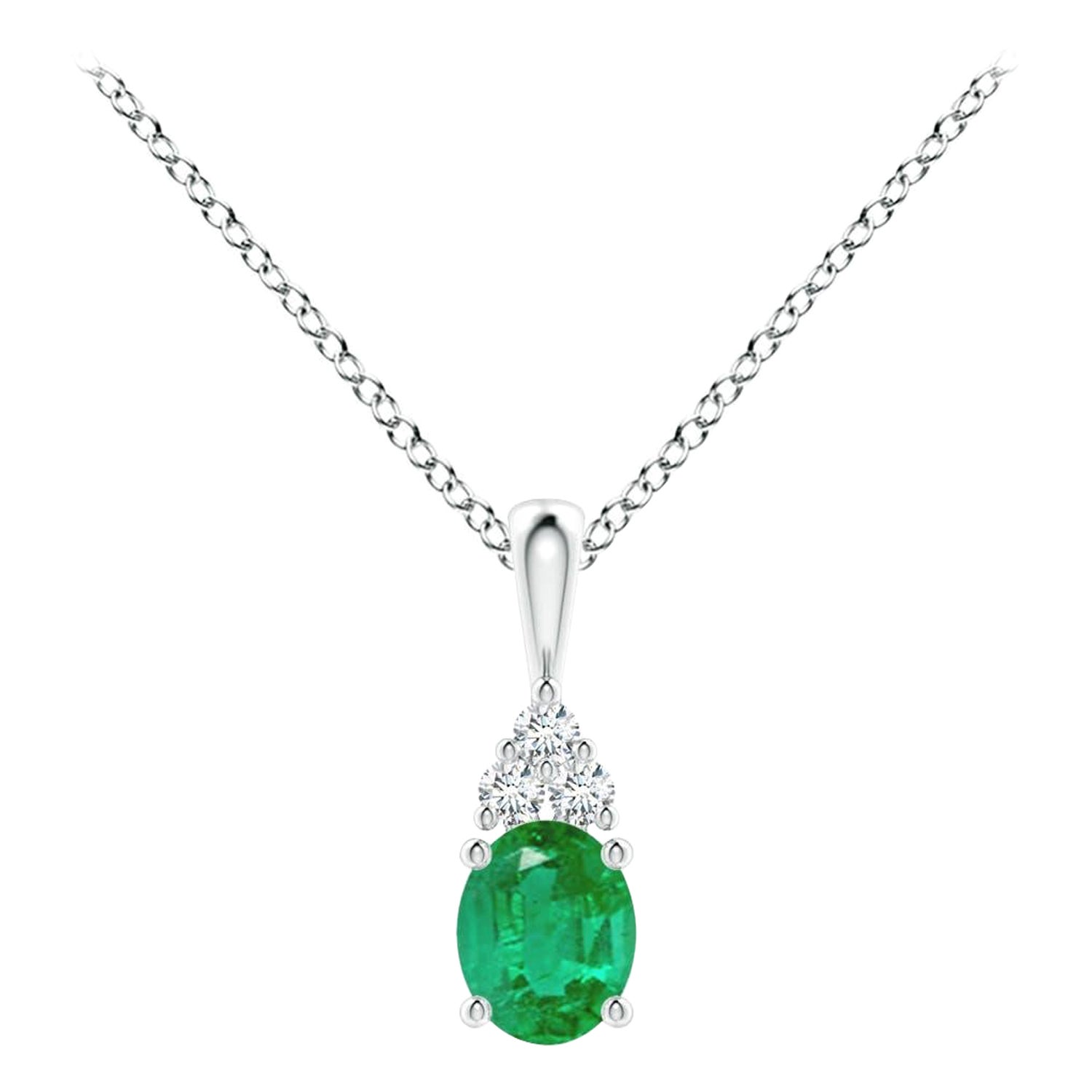 Natural Emerald Solitaire Pendant with Diamond in Platinum Size-5x4mm For Sale