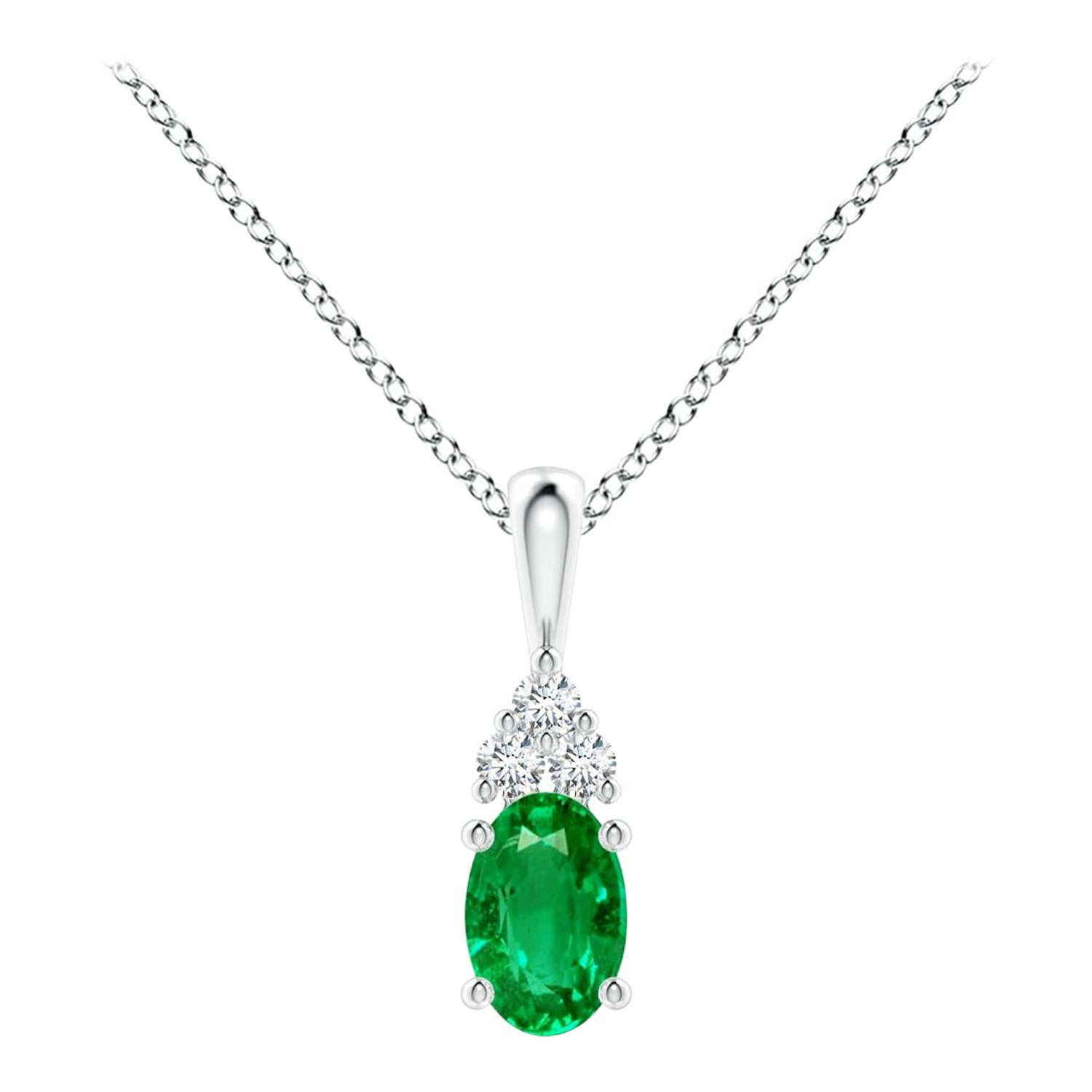 Natural Emerald Solitaire Pendant with Diamond in Platinum Size-6x4mm For Sale
