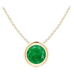 Colgante Solitario de Esmeralda Redonda Natural Engastada en Bisel en Oro Amarillo de 14K 5mm