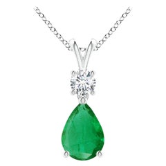 Natural Pear-Shaped Emerald V-Bale Pendant in Platinum (Size-7x5mm)