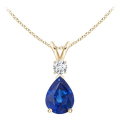 ANGARA Natürlicher 1,15 Karat Blauer Saphir Tropfenanhänger mit Diamant in Gelbgold