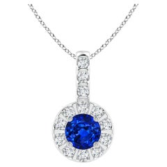 ANGARA Natürlicher 0,33 Karat blauer Saphir-Anhänger mit Diamant-Halo aus 14 Karat Weißgold