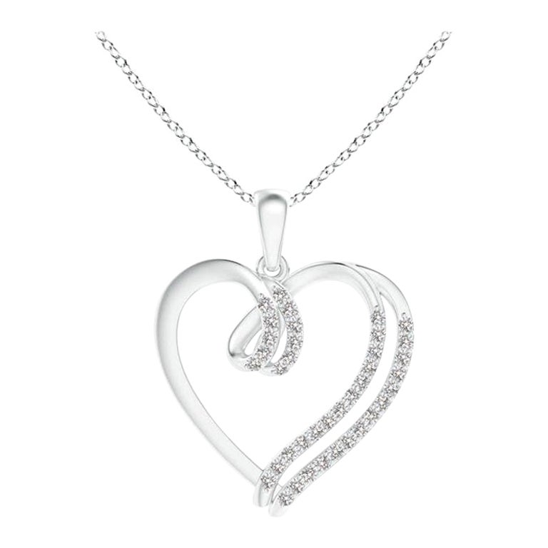 ANGARA Pendentif cœur à double couche en or blanc 14 carats avec diamants naturels de 0,25 carat poids total en vente