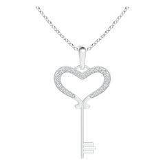 ANGARA Ciondolo a forma di chiave di cuore con diamante naturale incastonato da 0,13 carati in oro bianco 14 carati