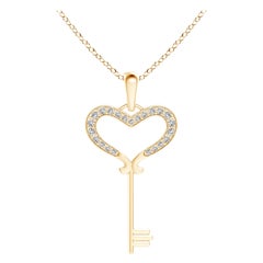ANGARA Ciondolo a forma di chiave di cuore con diamante naturale incastonato da 0,13 ct in oro giallo 14 carati