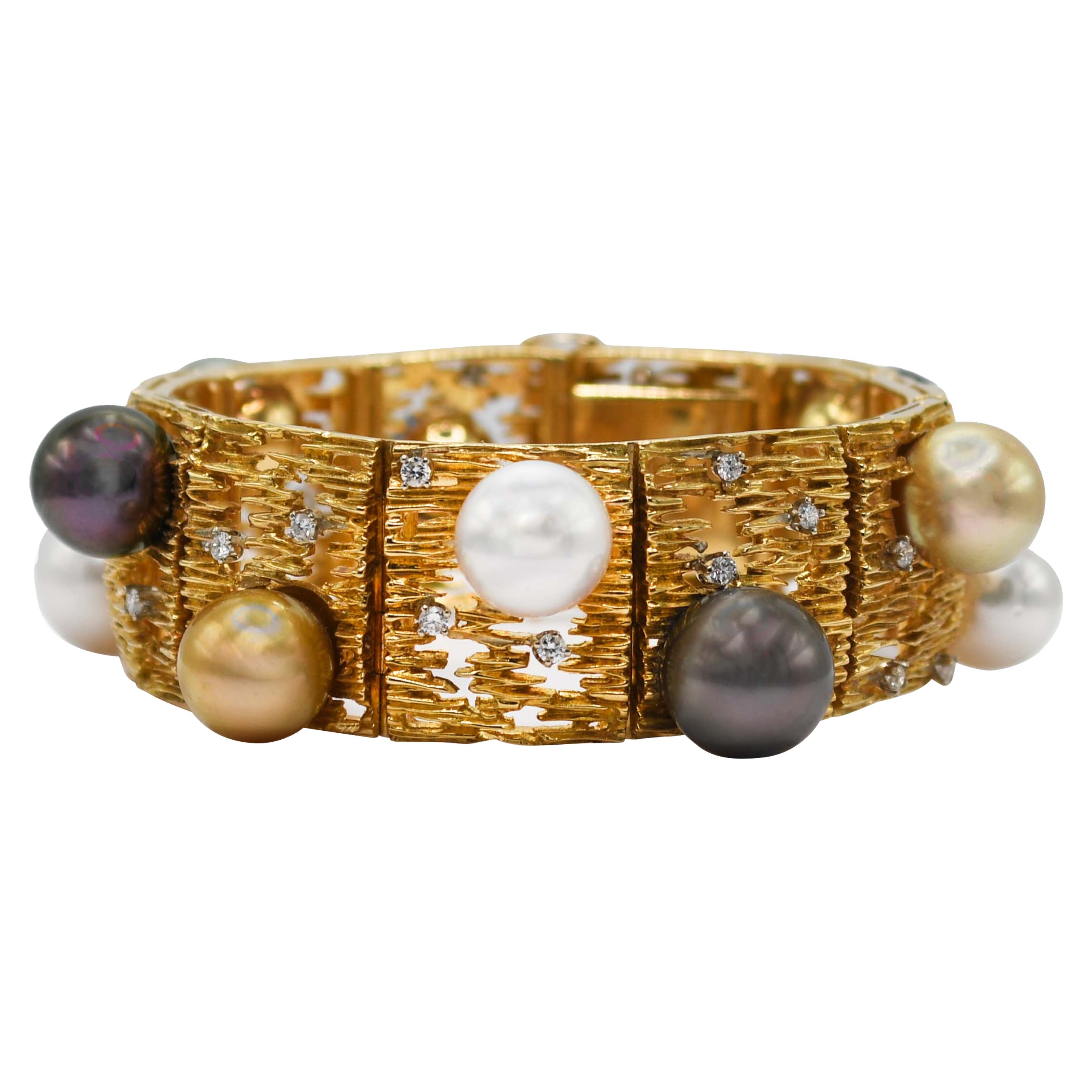 18K Yellow Gold South Sea Pearl and Diamond Bracelet For Sale