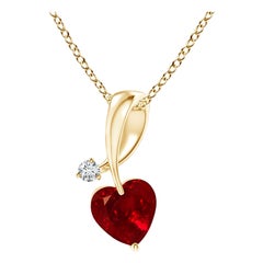 ANGARA Pendentif en or jaune avec rubis naturel en forme de cœur de 0,30 carat et diamants