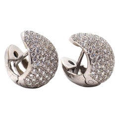 Stunning Diamond 18K White Gold Huggie earrings 