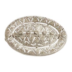 Art Deco 1930s Oval Diamond Filigree 18k White Gold Brooch