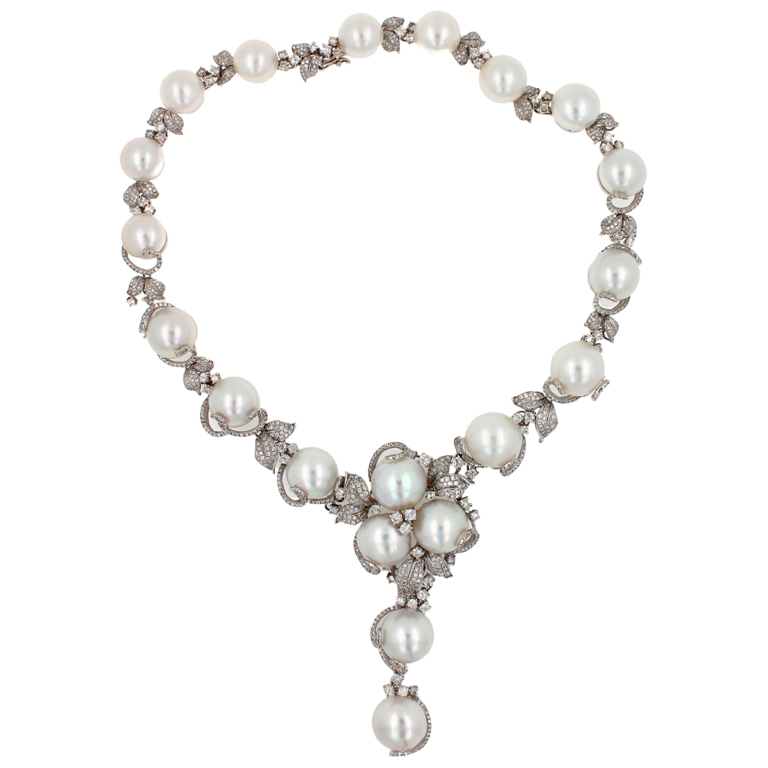 White South Sea Pearl Diamond 18 Karat White Gold Statement Chunky Necklace For Sale