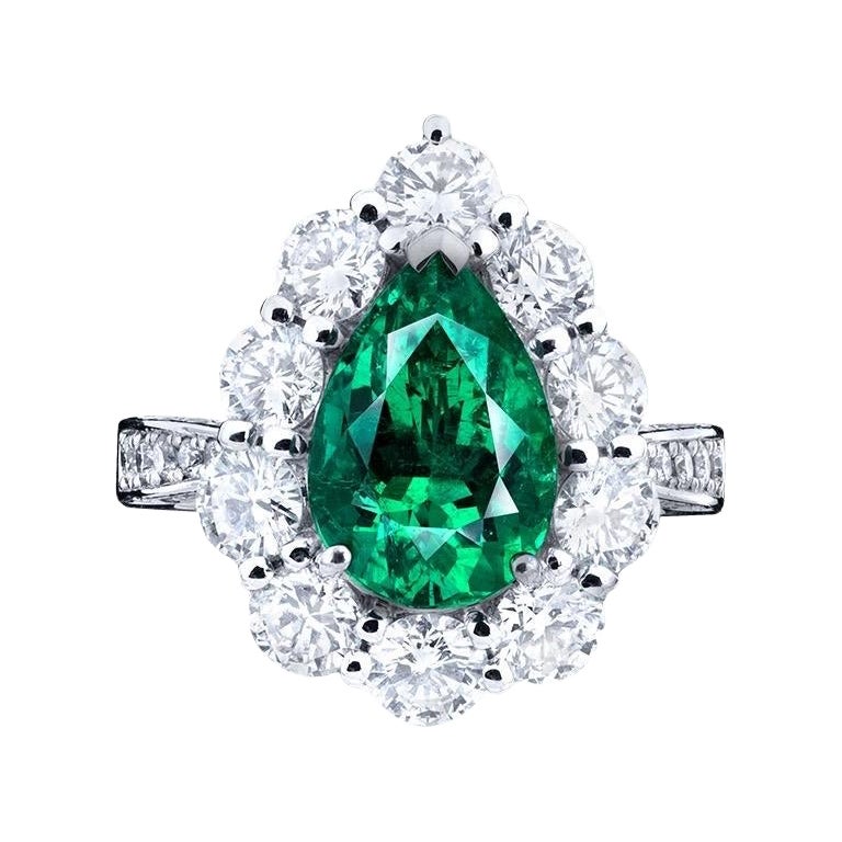 Emilio Jewelry Certified No Oil Emerald Ring  For Sale