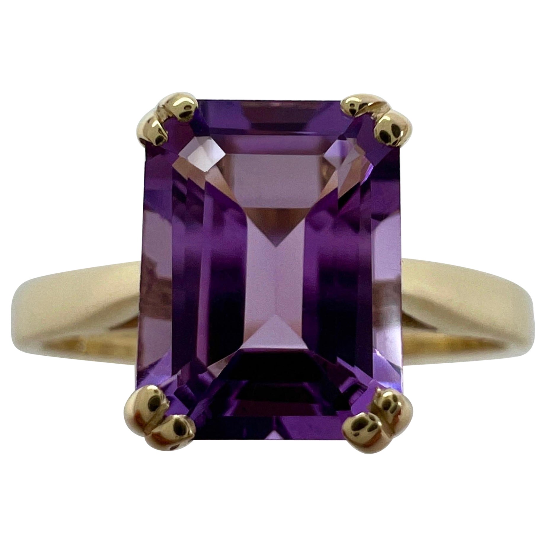 1.60ct Vivid Purple Amethyst Emerald Octagonal Cut 9k Yellow Gold Solitaire Ring For Sale