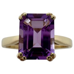 Used 1.60ct Vivid Purple Amethyst Emerald Octagonal Cut 9k Yellow Gold Solitaire Ring
