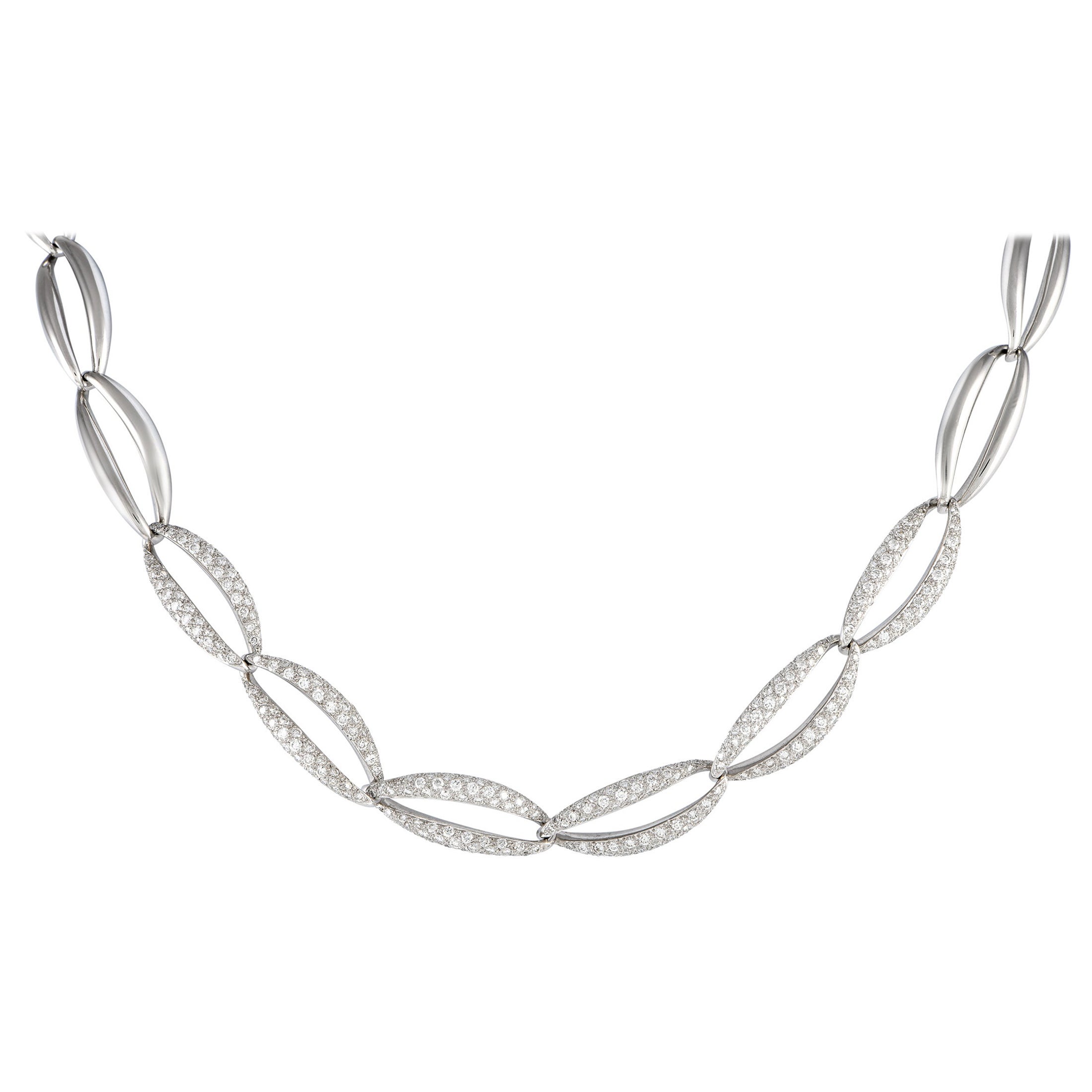 LB Exclusive 18K White Gold 4.06ct Diamond Oval Chain Link Necklace MF04-100523 For Sale