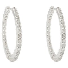 2.8 Carat Diamond Hoop Earrings For Women Studded in 18k Solid White Gold (Boucles d'oreilles en or blanc massif de 2.8 carats pour femmes)