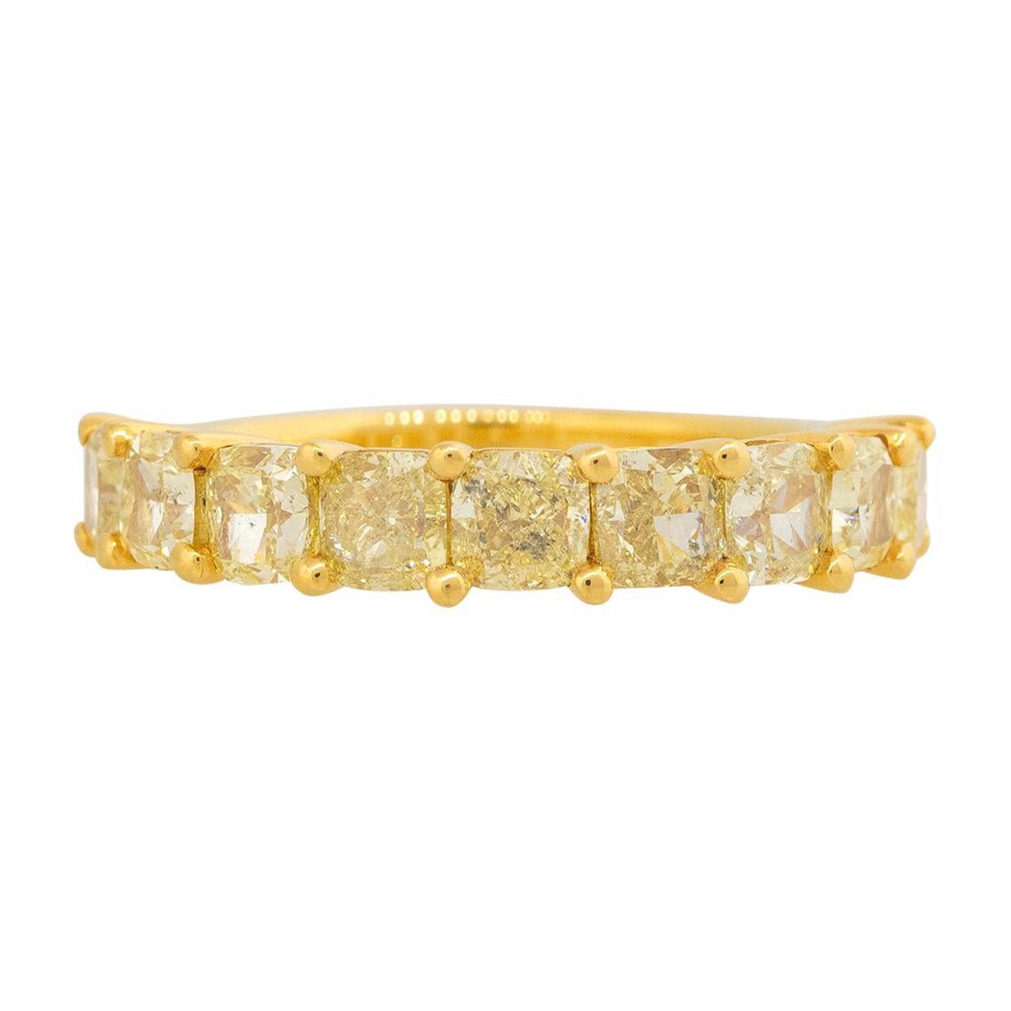 2.98 Carat Natural Yellow Diamond Cushion Cut Band 18 Karat In Stock For Sale