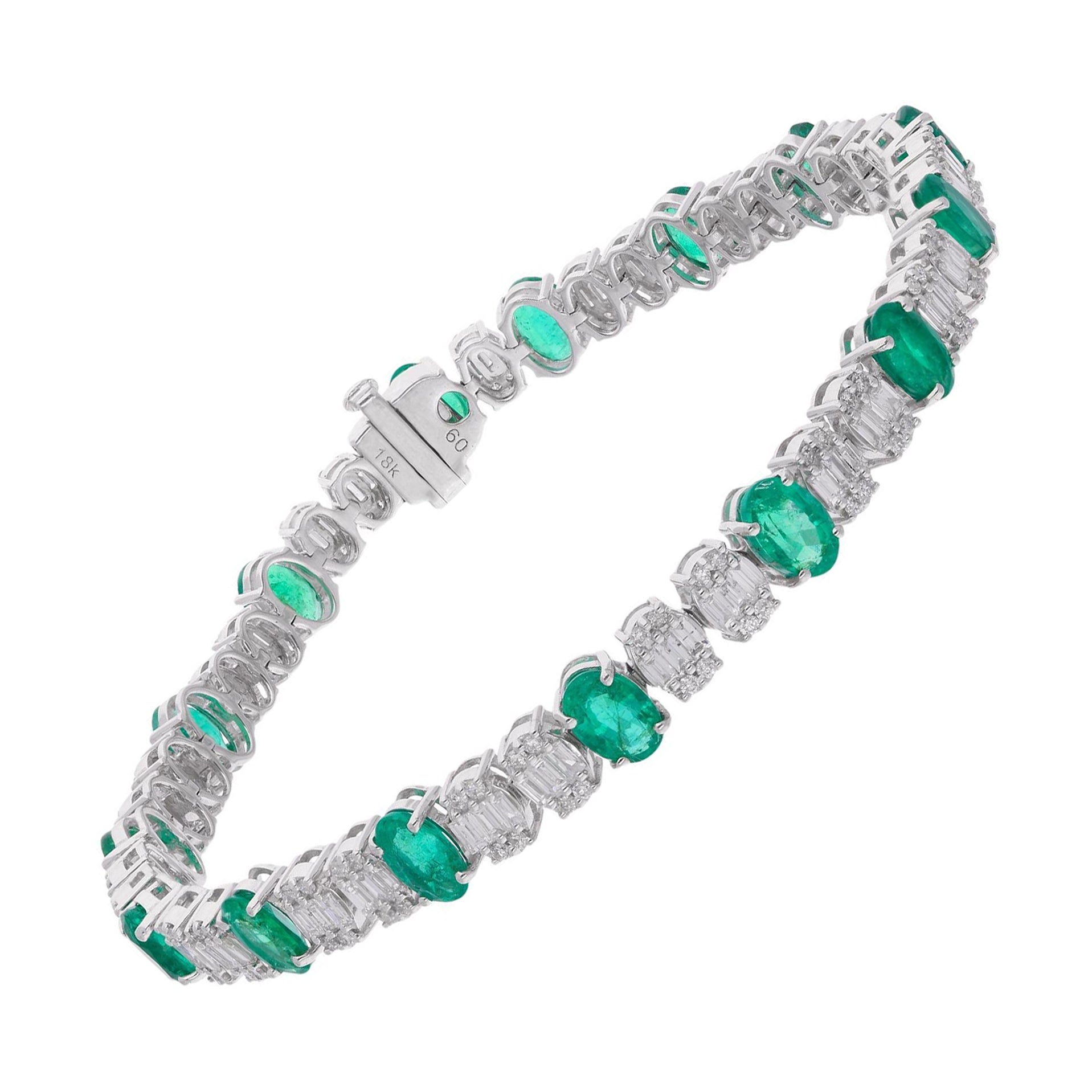 Bracelet en or blanc 14 carats avec émeraudes de Zambie ovales et diamants baguettes