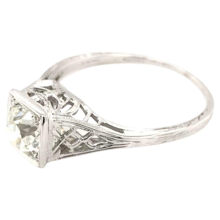 Antique Art Deco 0.85 Carat Diamond Filigree Ring For Sale