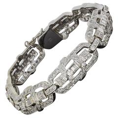 Vintage 18 Karat White Gold 4.5 Carats Diamond Art Deco Design Bracelet Vintage 18 Karat White Gold 4.5 Carats Diamond Art Deco Design Bracelet
