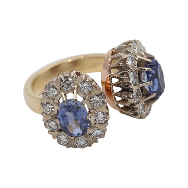2.6 Ct Diamonds Sapphires Gold Ring 14K, 1960 For Sale