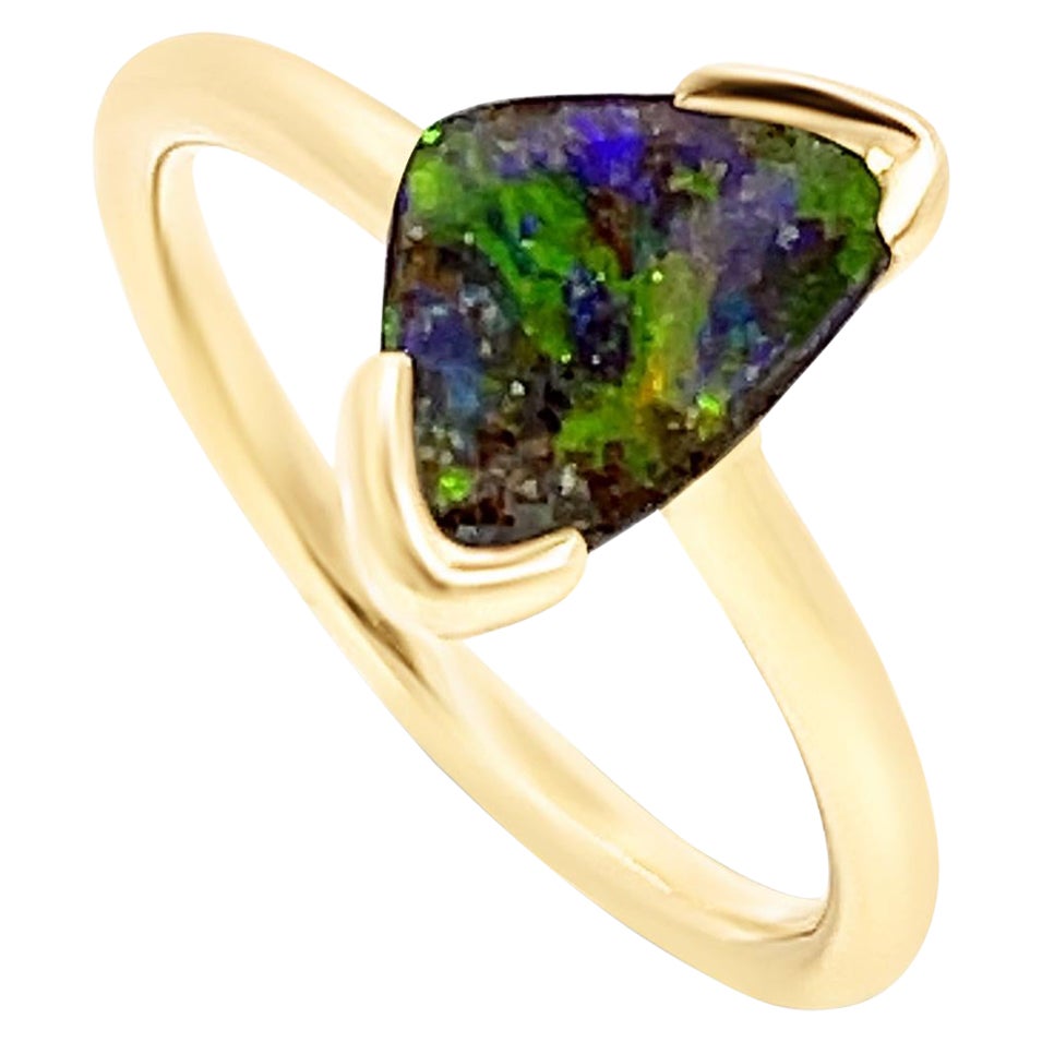 Solid Natural Untreated Australian 1.38ct Boulder Opal Ring in 18k Yellow Gold  For Sale