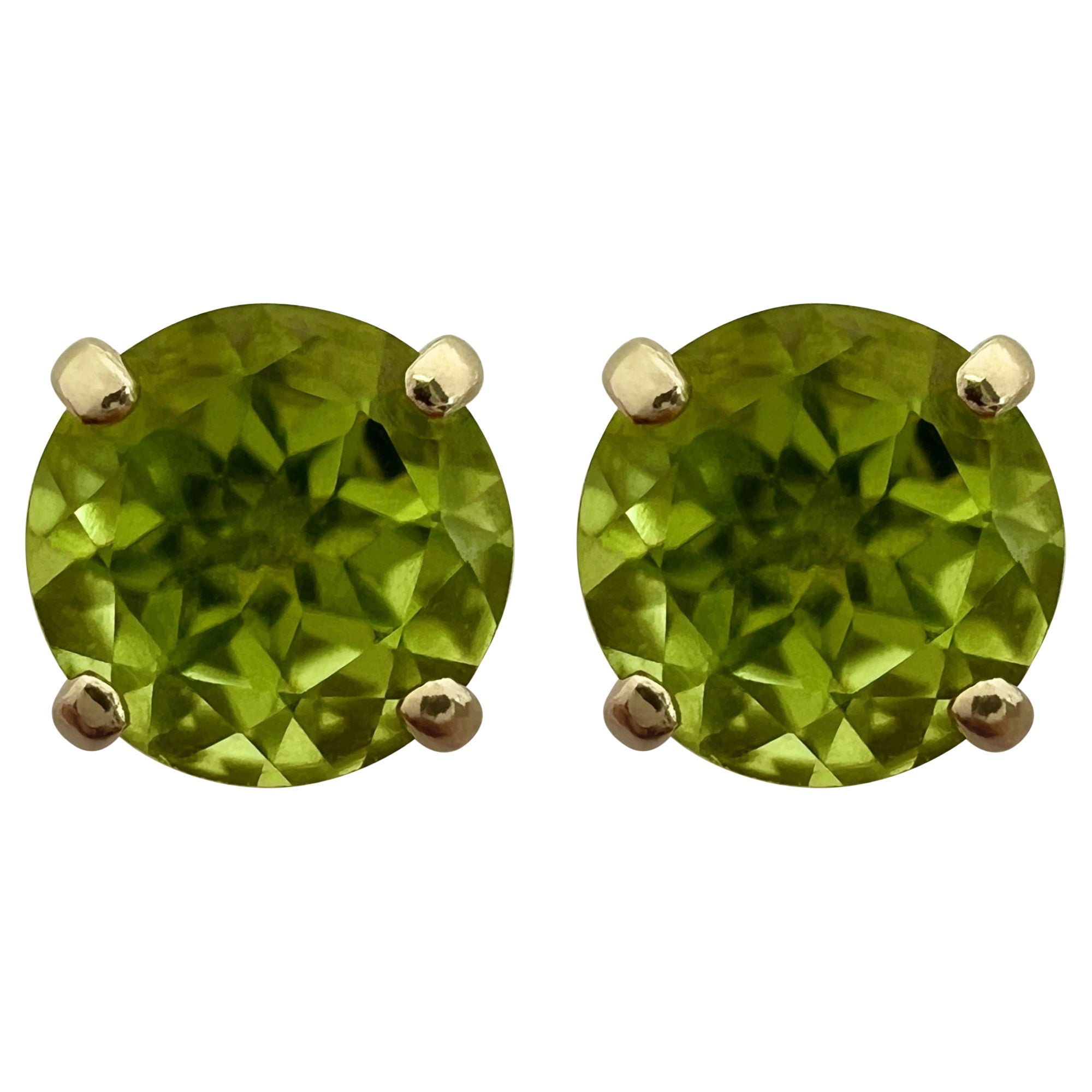 Nature Vivid Green Peridot 1.00ct Yellow Gold 9k Round Cut 5mm Stud Earrings