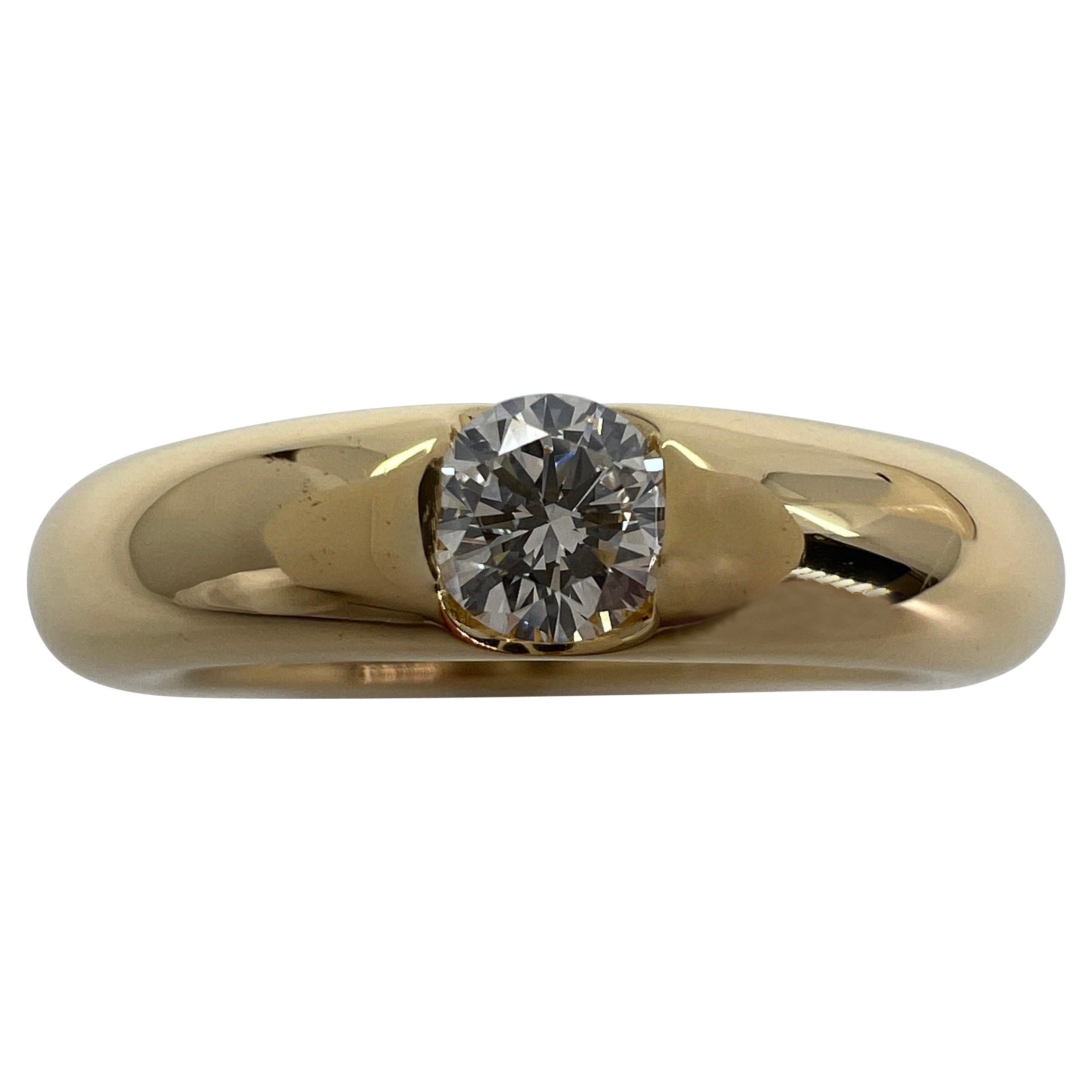 Vintage Cartier 0.25ct Diamond VVS1 Ellipse 18k Yellow Gold Band Solitaire Ring For Sale