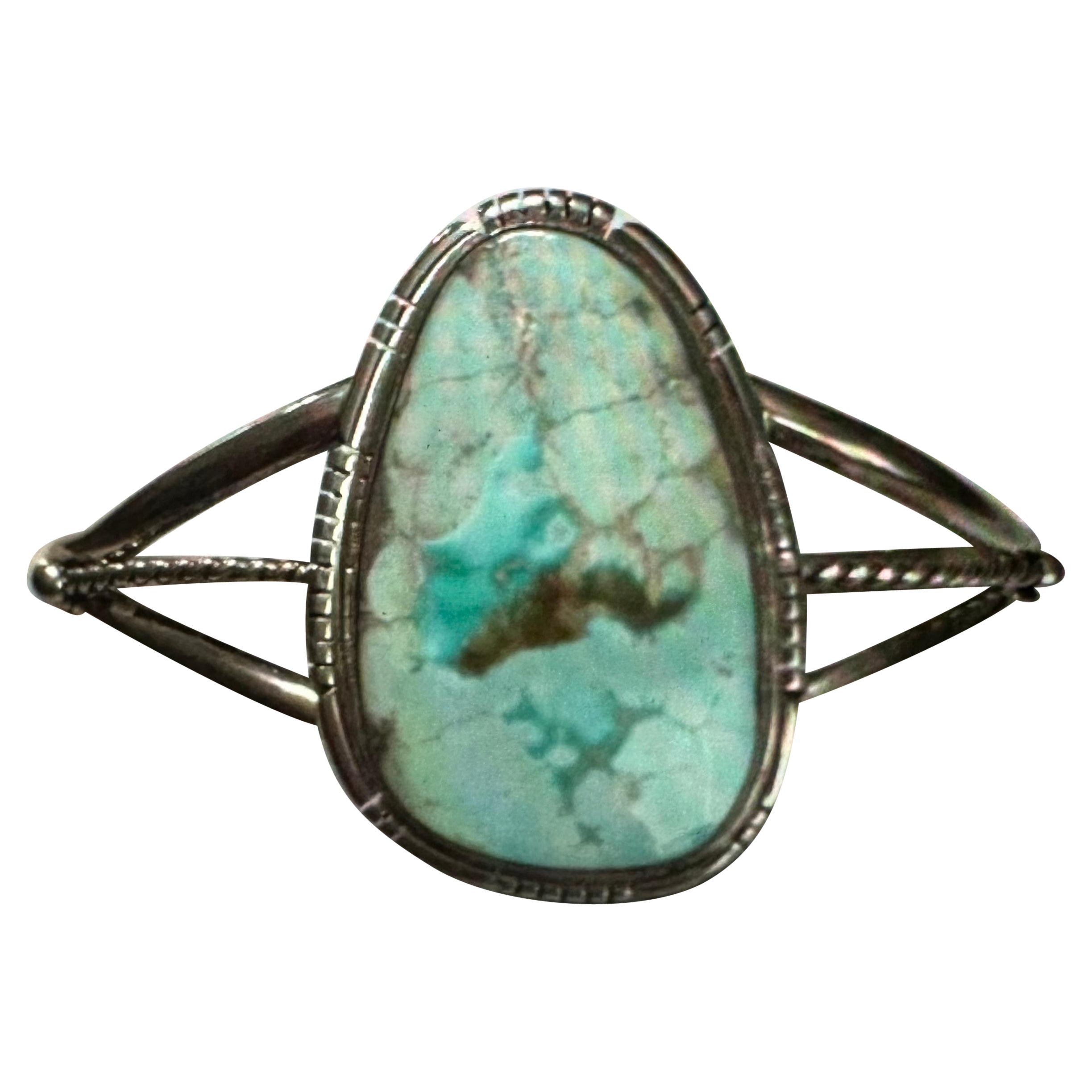Sterling Silver .925 1"x 1 1/2" Kingman Turquoise Cuff Bracelet by Dave Skeets For Sale