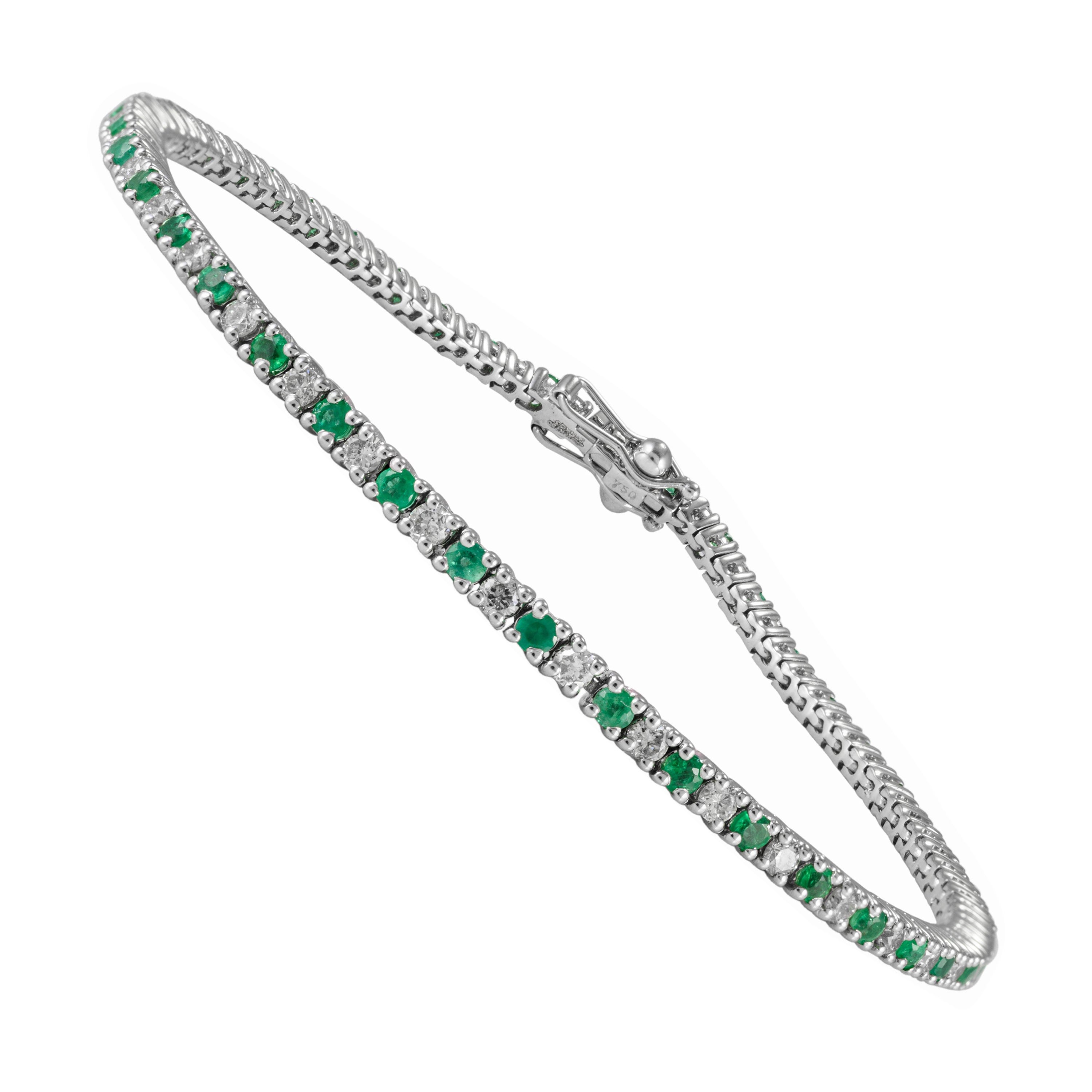 Solid 18k White Gold Natural Round-Cut Emerald and Diamond Line Bracelet For Sale