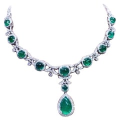 AIG Certified 65.00 Carats Zambian Emeralds 9.00 Ct  Diamonds 18K Gold Necklace
