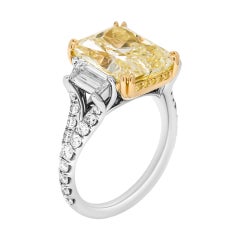 Bague de fiançailles certifiée GIA avec diamant fantaisie taille radiant clair de 6,86 carats