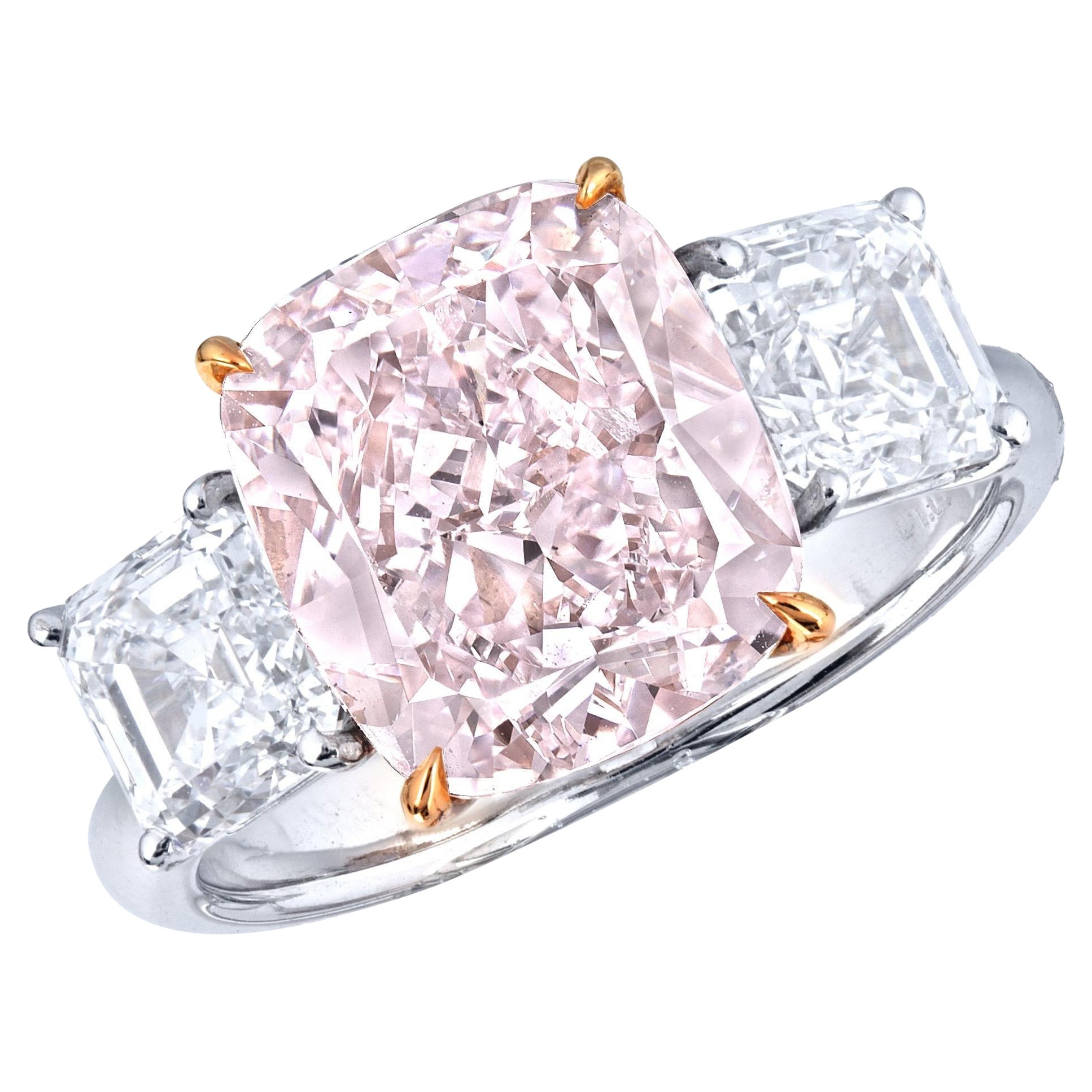 Emilio Jewelry Bague en diamant rose naturel certifié GIA de 7,50 carats en vente