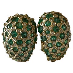 Pair of italian Vintage  18 K yellow Gold bombé Emerald Diamond earrings