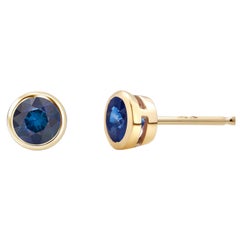 Matched Round Sapphire 0.60 Carat 14 Karat Yellow Gold 0.20 Inch Stud Earrings 