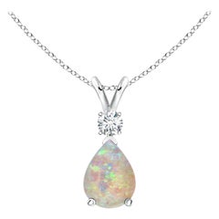 ANGARA Ciondolo a goccia di opale naturale da 0,70ct con diamante in platino