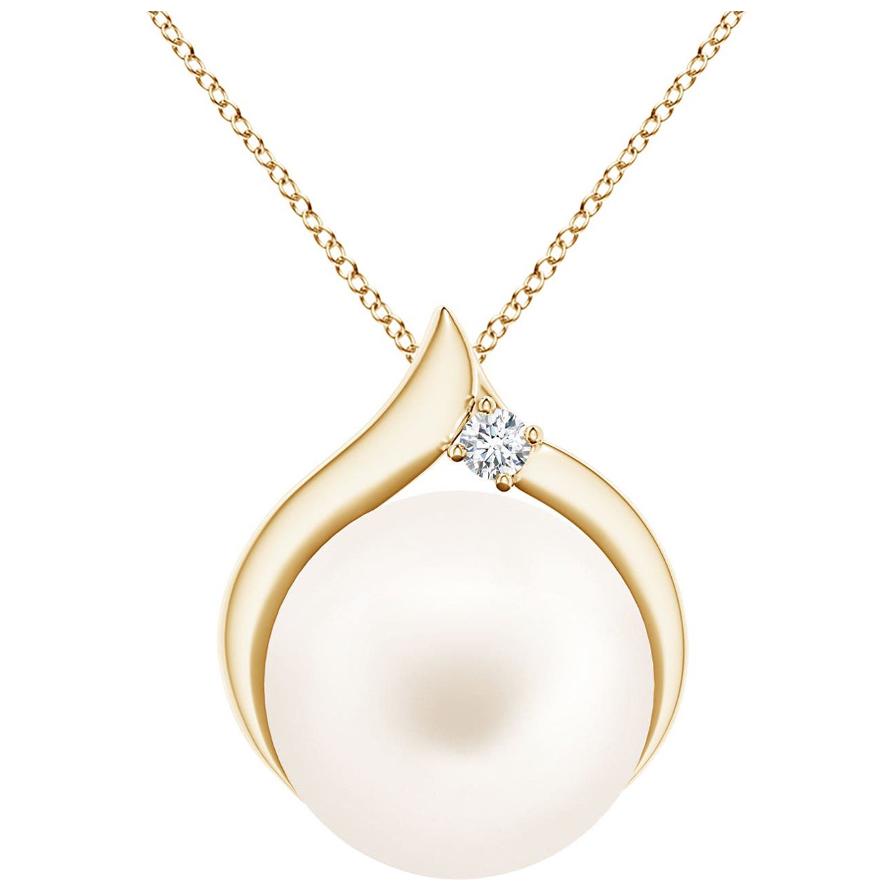 Freshwater Cultured Pearl Solitaire Pendant with Diamond in 14K Yellow Gold For Sale